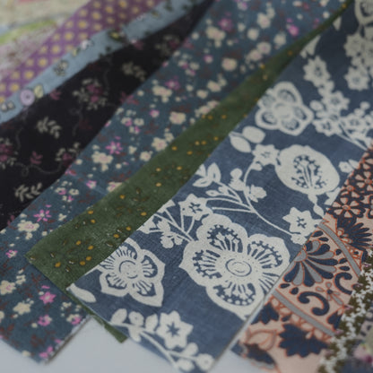 Quilting Fabric Jelly Roll 40 Strip Precut Cotton Strips 2.5" x 40"in Antique Blossom