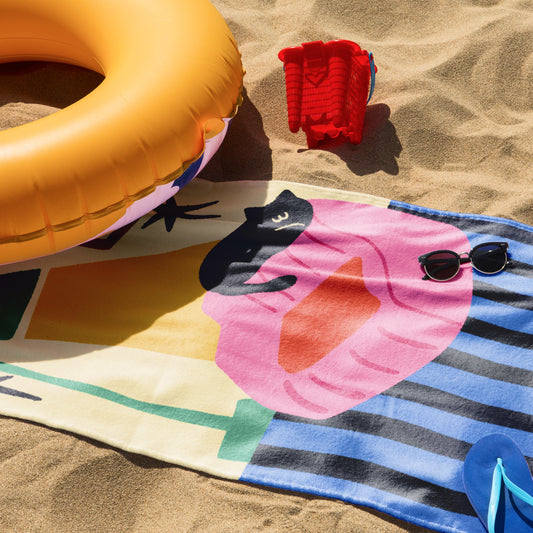 Phantomon Extra-Long Microfiber Beach Towel 32" x 71" Towel-to-Bag 2 in 1 Black Cat Original Design